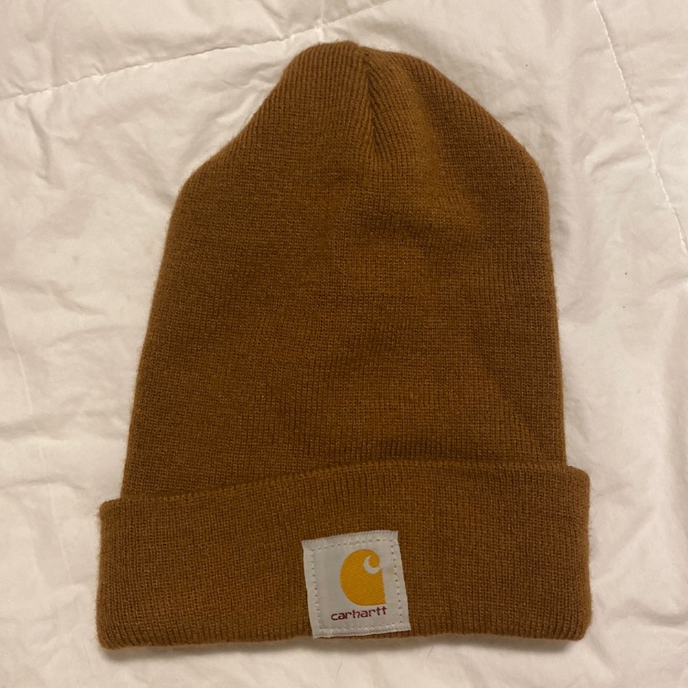 Carhartt tan beanie